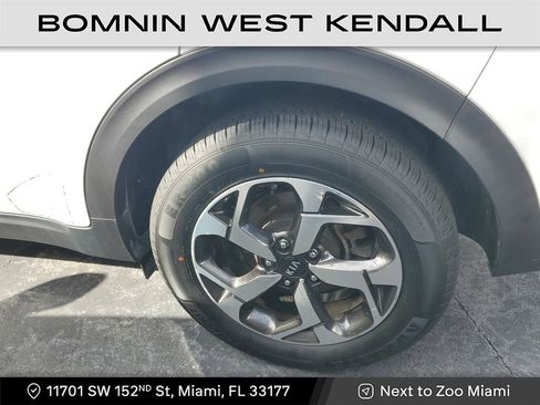 Used 2021 Kia Sportage LX image 6