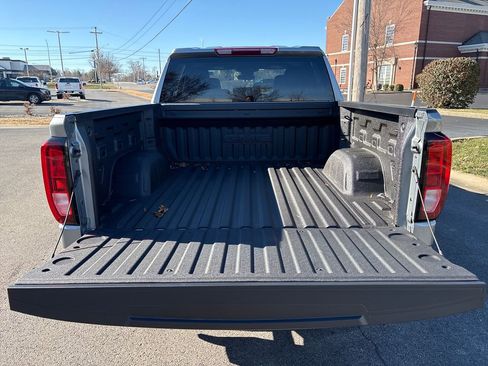 New 2026 GMC Sierra 1500 Elevation w/ LPO, Elevation Black Package image 40
