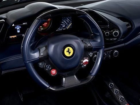 Certified 2018 Ferrari 488 Spider RWD image 31