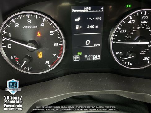 Used 2024 Subaru Ascent Limited w/ Technology Package image 16