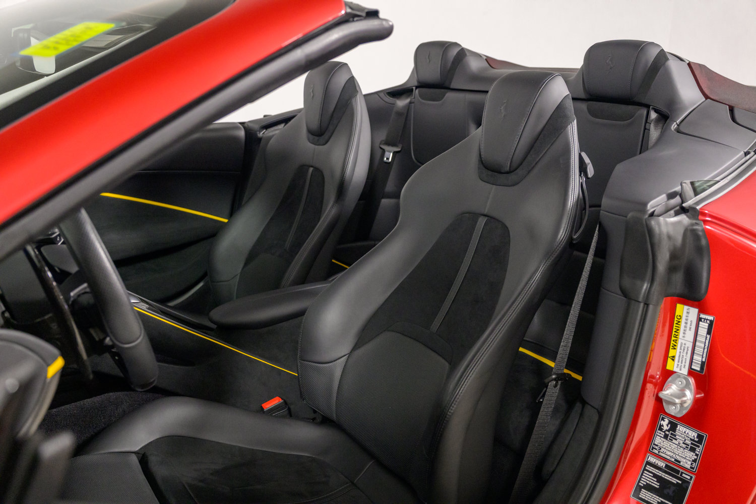 Certified 2024 Ferrari Roma Spider RWD image 31