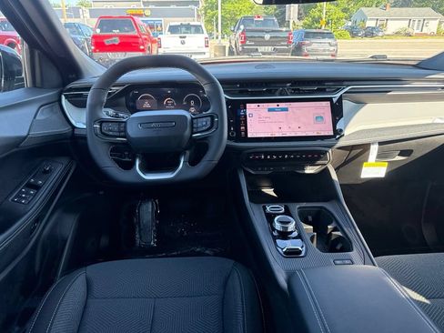 New 2026 Jeep Cherokee Laredo AWD/4WD image 19