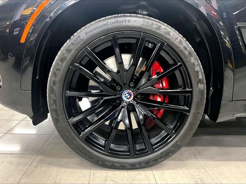 Used 2023 BMW X5 M50i w/ Executive Package image 9