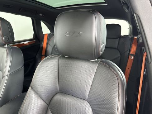 Certified 2024 Porsche Macan GTS AWD/4WD image 40