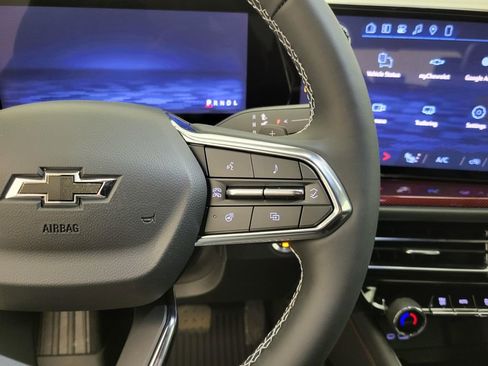 New 2026 Chevrolet Traverse Z71 w/ Driver Confidence Package image 6