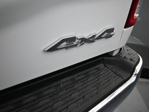 Used 2024 RAM 2500 Big Horn image 44