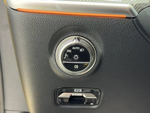 New 2026 Mercedes-Benz CLE 300 4MATIC Coupe image 41