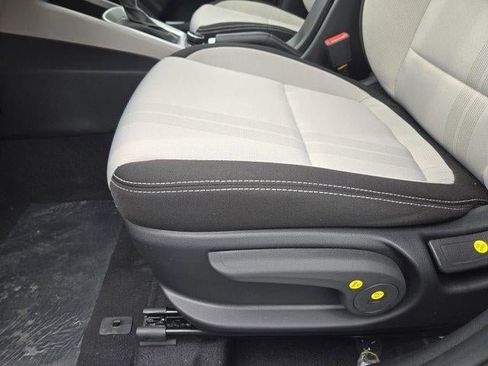 New 2026 Hyundai Venue SEL image 17