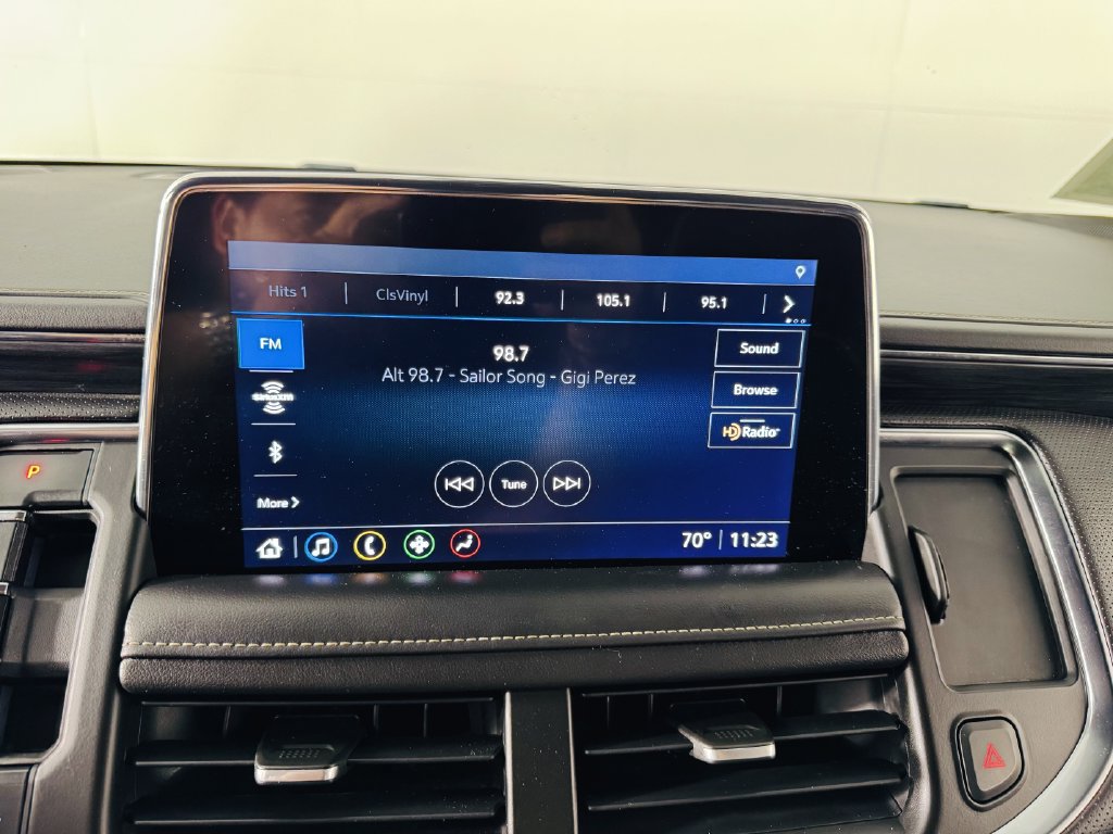 Used 2021 GMC Yukon XL SLT AWD/4WD image 17