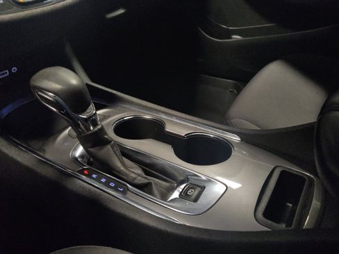 Used 2023 Chevrolet Malibu LT FWD image 26