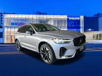 New 2026 Volvo XC60 B5 Plus w/ Protection Package Premier video 1