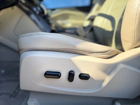 Used 2014 Ford Escape Titanium image 44