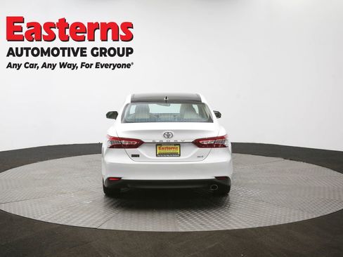 Used 2019 Toyota Camry XLE image 38