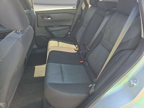 Used 2024 Nissan Rogue SV FWD image 35