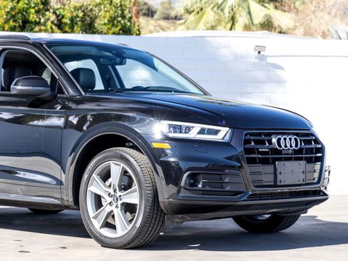 Used 2019 Audi Q5 Prestige image 3