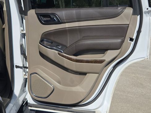 Used 2017 Chevrolet Tahoe LT image 26