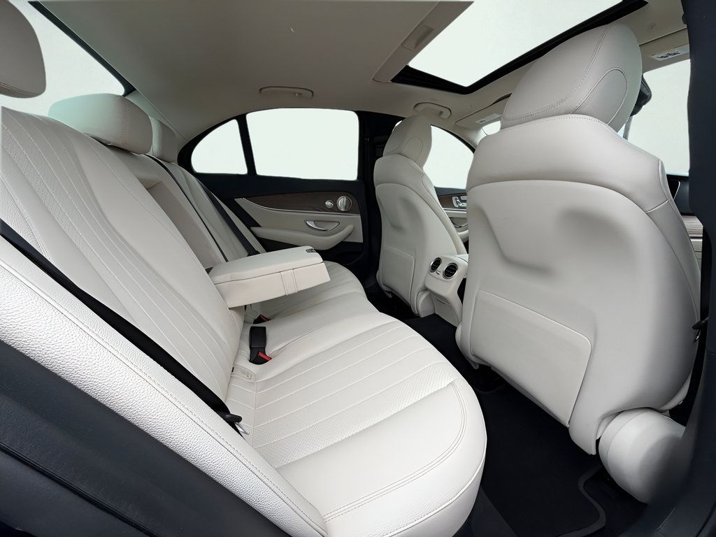 Used 2021 Mercedes-Benz E 350 4MATIC Sedan image 23