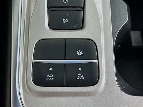 Used 2023 Ford Explorer XLT w/ Equipment Group 202A image 21