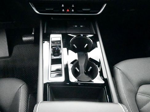 New 2026 Volkswagen Atlas Cross Sport SE FWD image 13