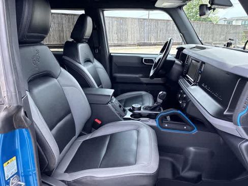 Used 2023 Ford Bronco Black Diamond AWD/4WD image 24