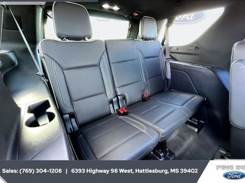 Used 2021 GMC Yukon SLT w/ SLT Luxury Plus Package image 21