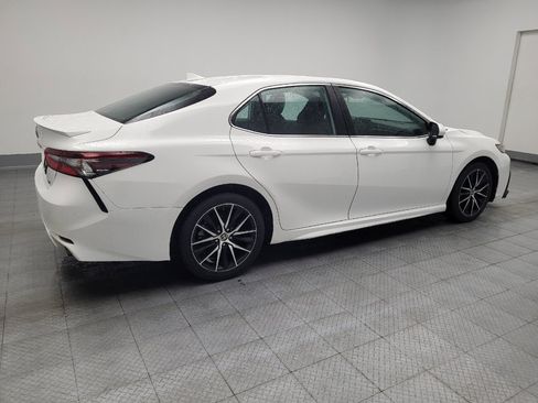 Used 2021 Toyota Camry SE FWD image 10