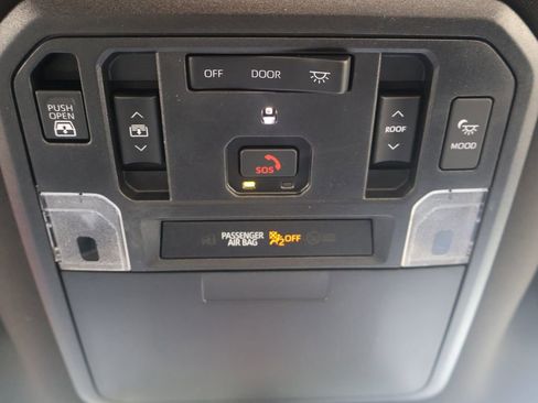 New 2025 Toyota Tundra Platinum AWD/4WD image 16