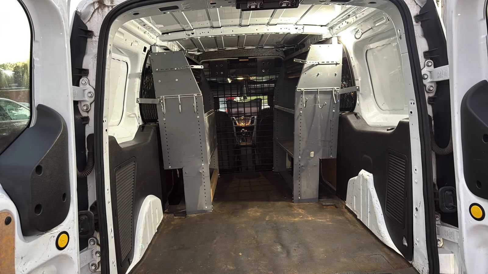 Used 2018 Ford Transit Connect XLT FWD image 20
