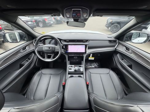 New 2026 Jeep Grand Cherokee Limited w/ Limited Altitude Package image 25