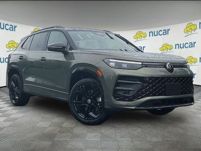 New 2026 Volkswagen Tiguan SE R-Line