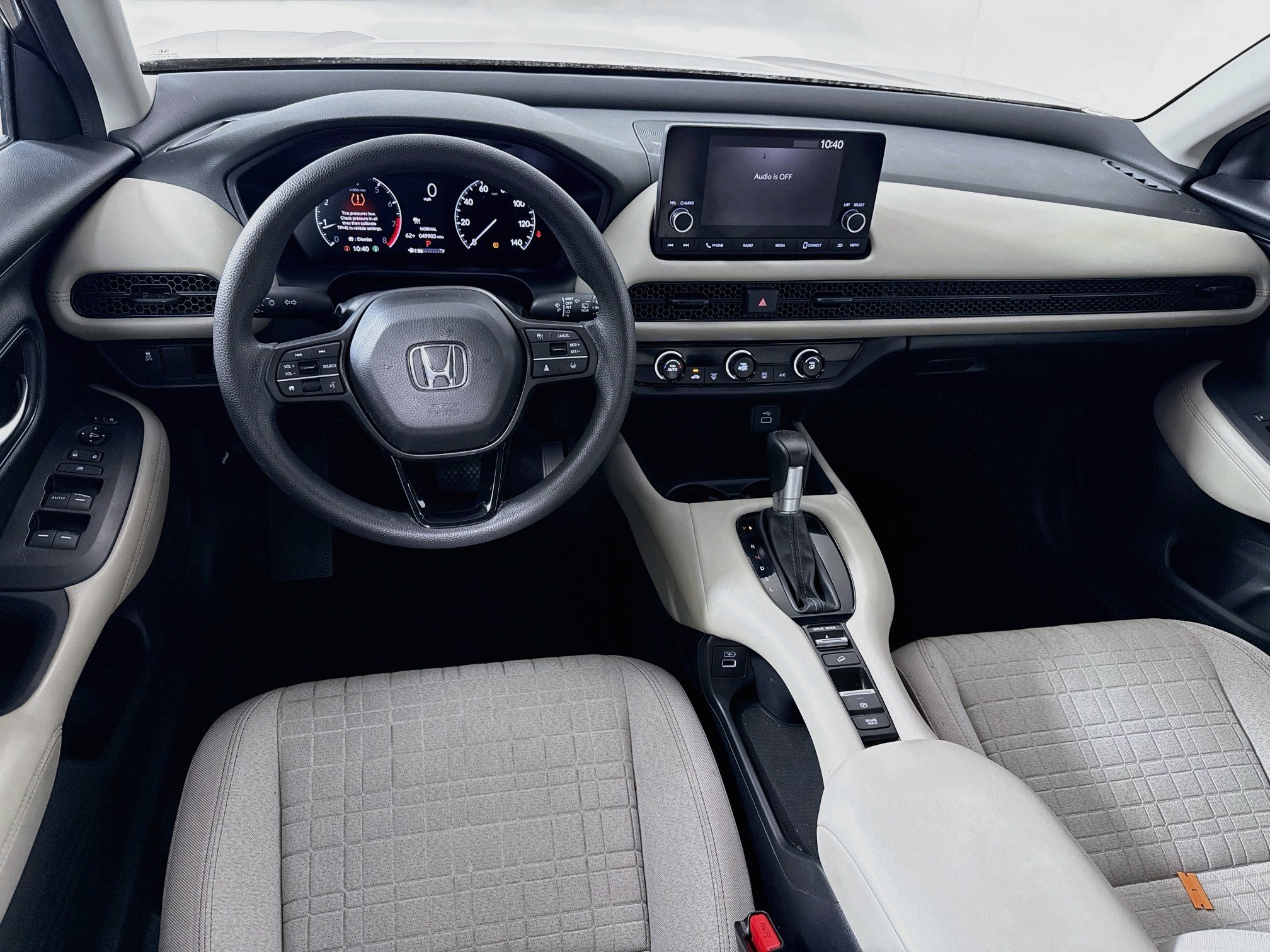 Used 2023 Honda HR-V LX image 19