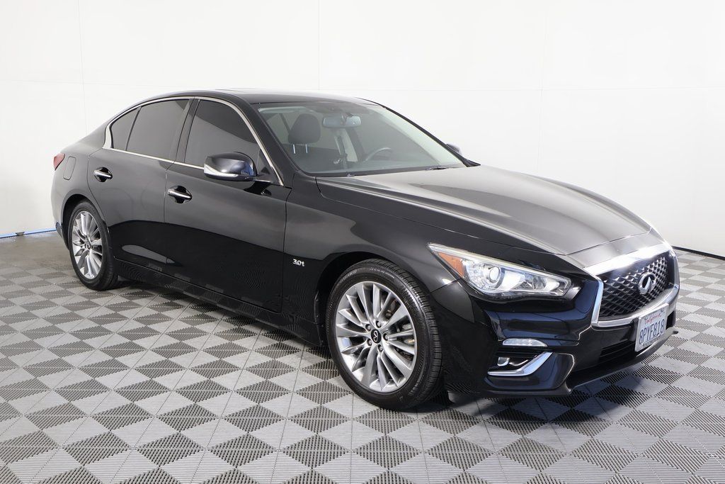 Used 2020 INFINITI Q50 Luxe RWD image 3