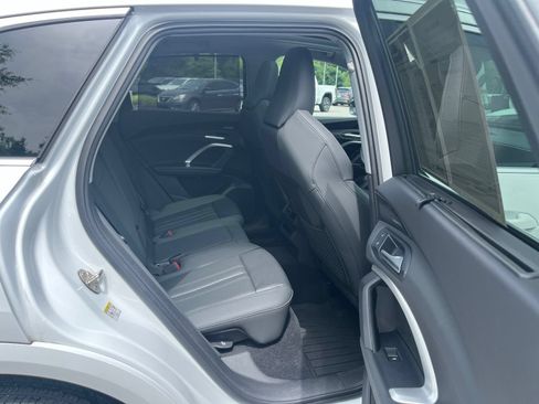 Used 2025 Audi Q5 Premium Plus w/ Premium Plus AWD/4WD image 35