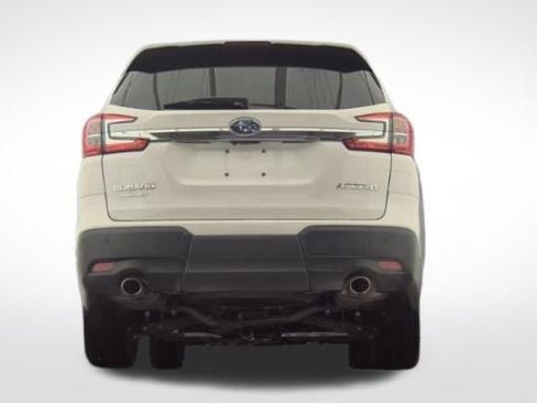 Used 2025 Subaru Ascent Premium AWD/4WD image 4