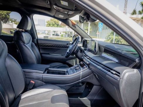 Used 2023 Hyundai Palisade Calligraphy w/ Cargo Package image 16