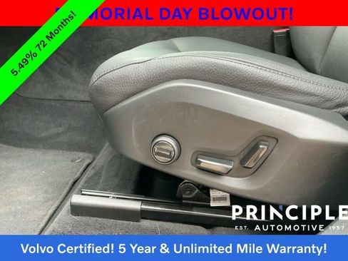 Certified 2023 Volvo XC60 B5 Plus w/ Climate Package AWD/4WD image 32