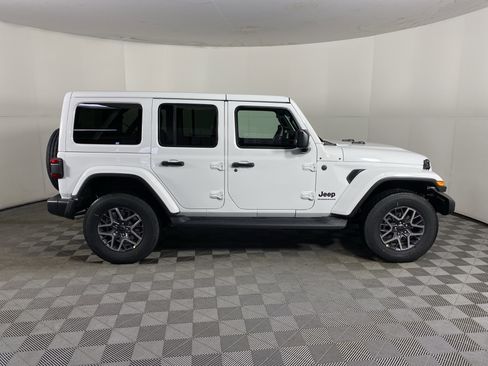 New 2026 Jeep Wrangler Sahara image 6