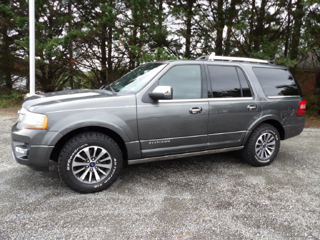 Used 2015 Ford Expedition Platinum AWD/4WD image 1