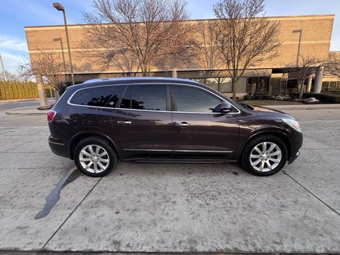 Used 2017 Buick Enclave Premium w/ Experience Buick Package image 7