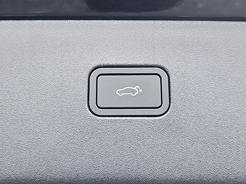 New 2026 Volvo EX30 Plus image 11