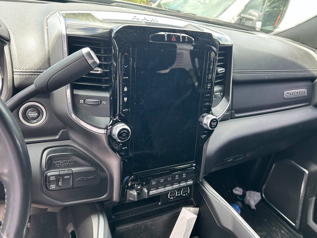 Used 2022 RAM 2500 Laramie AWD/4WD image 11