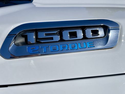 Used 2023 RAM 1500 Big Horn AWD/4WD image 36