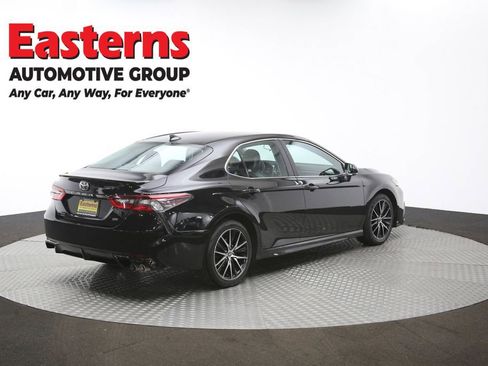 Used 2023 Toyota Camry SE image 40