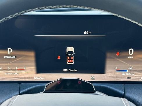 Used 2025 Nissan Armada Platinum Reserve image 24