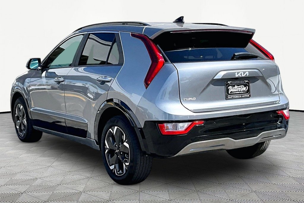 Used 2024 Kia Niro Wind FWD image 7