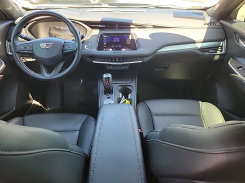 Used 2019 Cadillac XT4 Premium Luxury w/ Technology Package image 12