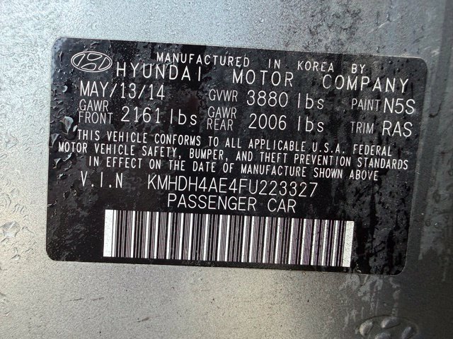 Used 2015 Hyundai Elantra SE w/ Option Group 02 FWD image 12