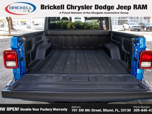 New 2026 Jeep Gladiator Sport image 9