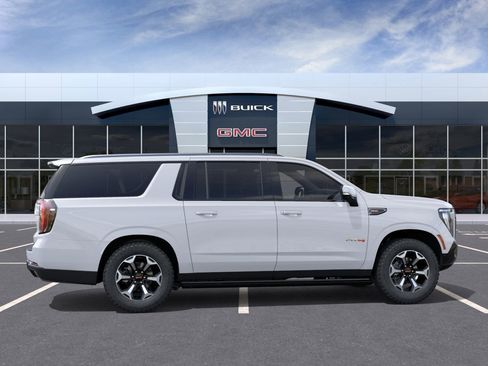 New 2026 GMC Yukon XL AT4 image 29