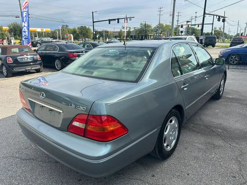 Used 2001 Lexus LS 430 RWD image 7